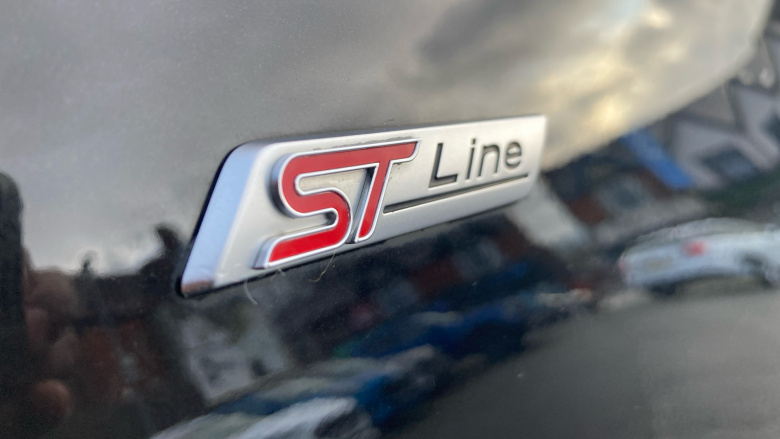 Ford Puma 1.0 EcoBoost Hybrid mHEV ST-Line X 5dr Petrol Hatchback